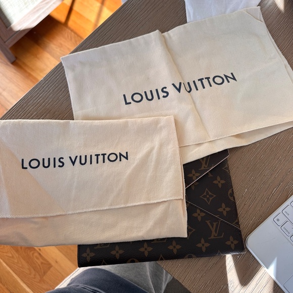 Louis Vuitton Pochette Kirigami – Large Pouch Only - Picture 7 of 7